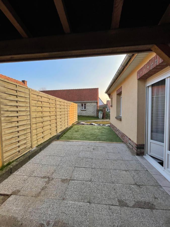 Gîte à la campagne mais proche de tout Moringhem Exterior foto